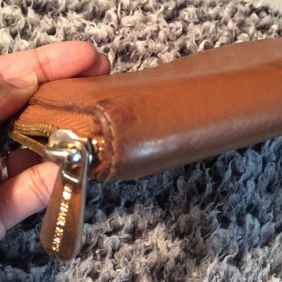 MK wallet(brown leather) - Picture 7 of 8